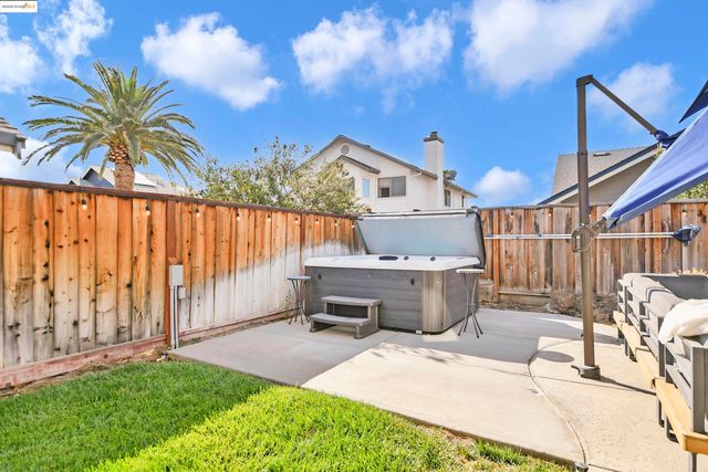 2060 Bowsprit Ct, Discovery Bay, CA 94505