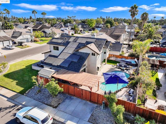 2060 Bowsprit Ct, Discovery Bay, CA 94505