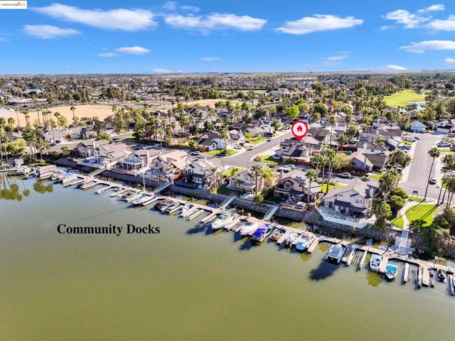 2060 Bowsprit Ct, Discovery Bay, CA 94505