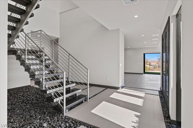 36 Rainbow Point Place, Henderson, NV 89011