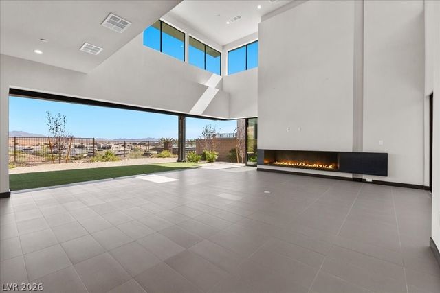 36 Rainbow Point Place, Henderson, NV 89011