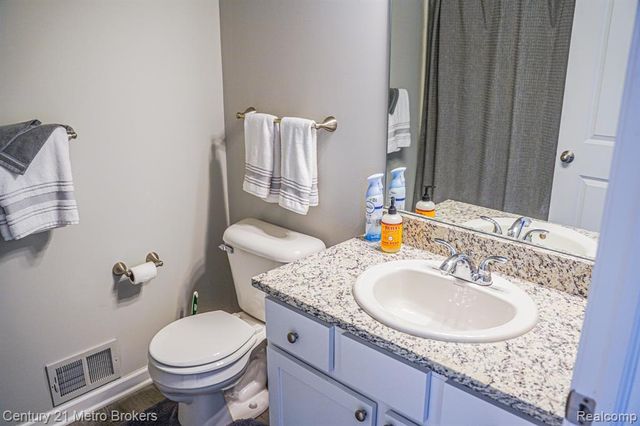 5424 Pintail Court, Burton, MI 48509