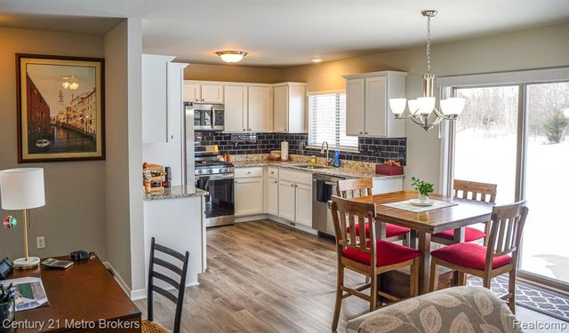 5424 Pintail Court, Burton, MI 48509
