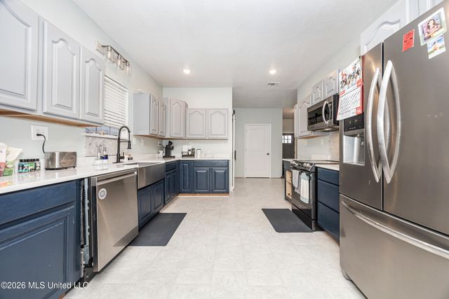15405 Drake Lane, Biloxi, MS 39532