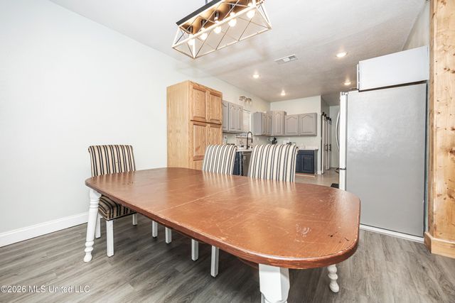 15405 Drake Lane, Biloxi, MS 39532