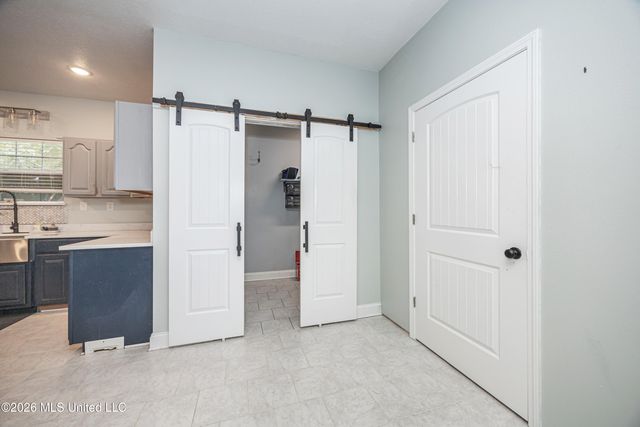 15405 Drake Lane, Biloxi, MS 39532