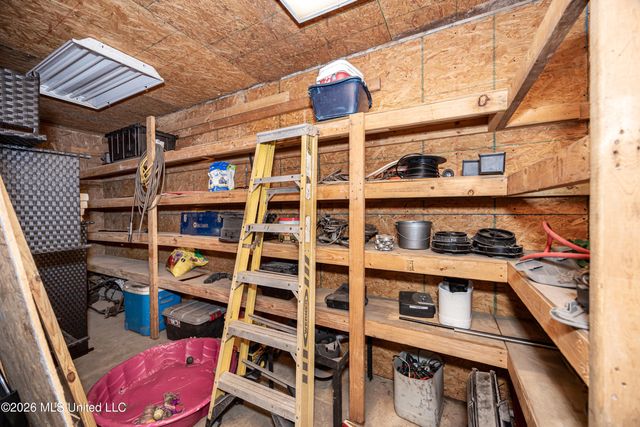 15405 Drake Lane, Biloxi, MS 39532