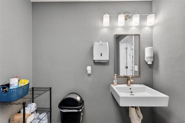 3411 N 29TH STREET, Tampa, FL 33605