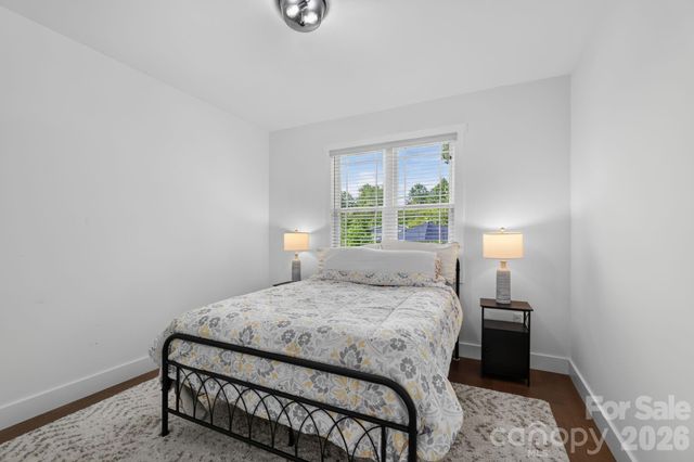 29 Banner Cottages Lane, Mills River, NC 28759