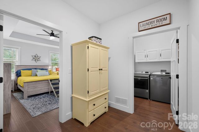 29 Banner Cottages Lane, Mills River, NC 28759