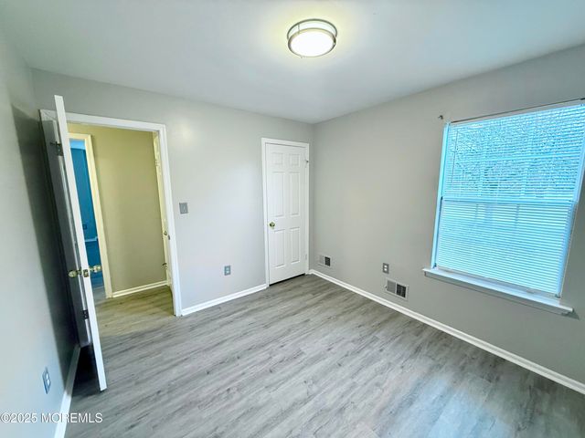 3 Dressage Court, Tinton Falls, NJ 07753