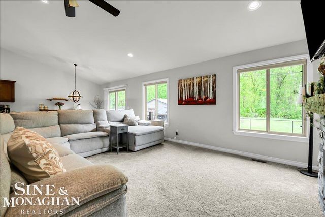 9445 Folkert Road, Clay Twp, MI 48001