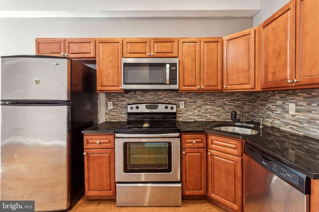 1835 N WILLINGTON STREET, Philadelphia, PA 19121