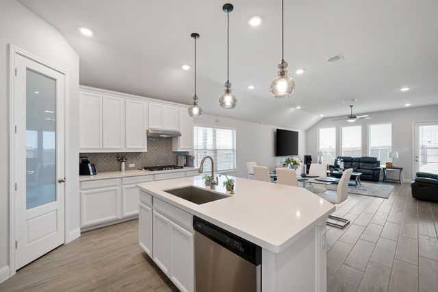 8903 Brazos Drive, Baytown, TX 77521