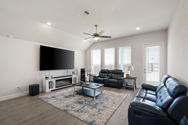 8903 Brazos Drive, Baytown, TX 77521