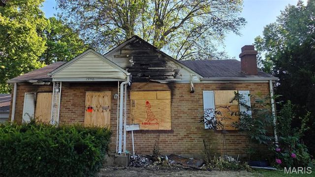 1950 Washington Street, Florissant, MO 63033