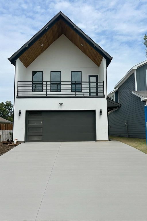 2023 Life Avenue, Dallas, TX 75212