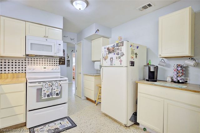 609 Vinson Avenue, Lake Placid, FL 33852