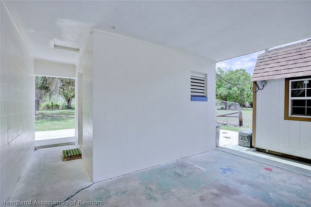 609 Vinson Avenue, Lake Placid, FL 33852