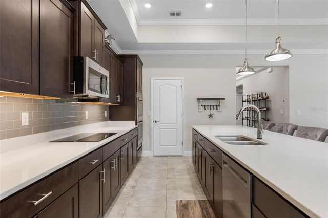 1 ESSEX PLACE, Palm Coast, FL 32164