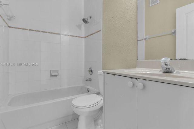 13713 SW 170th Ter, Miami, FL 33177