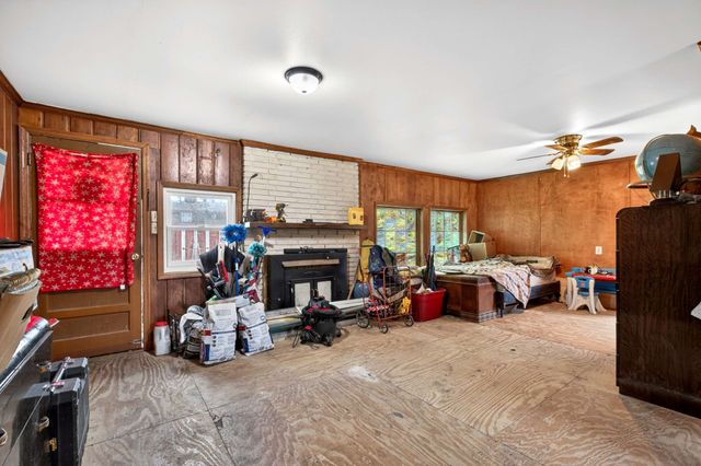 215 Ewing Dr, Nashville, TN 37207