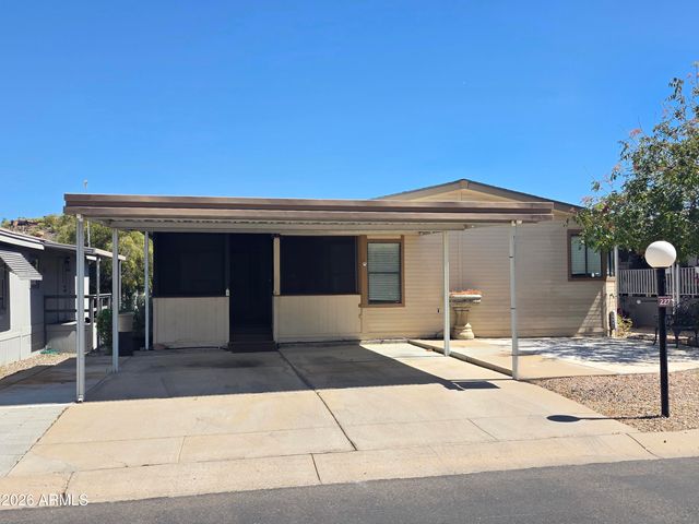 2233 E BEHREND Drive 227, Phoenix, AZ 85024