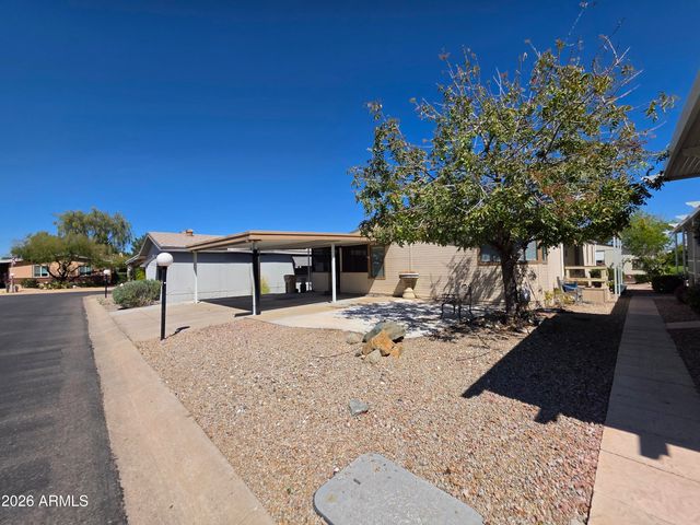 2233 E BEHREND Drive 227, Phoenix, AZ 85024