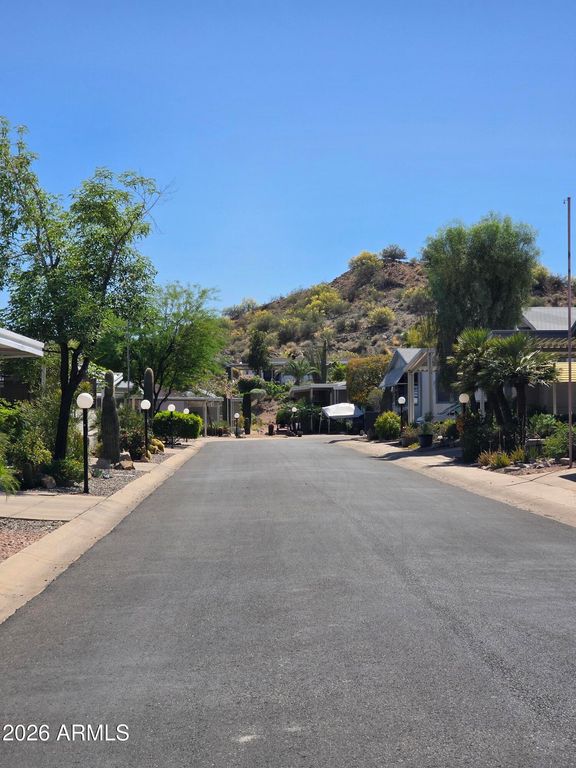 2233 E BEHREND Drive 227, Phoenix, AZ 85024 — photo 3