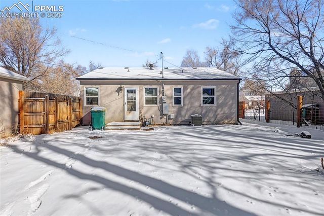 533 Warren Avenue, Colorado Springs, CO 80905