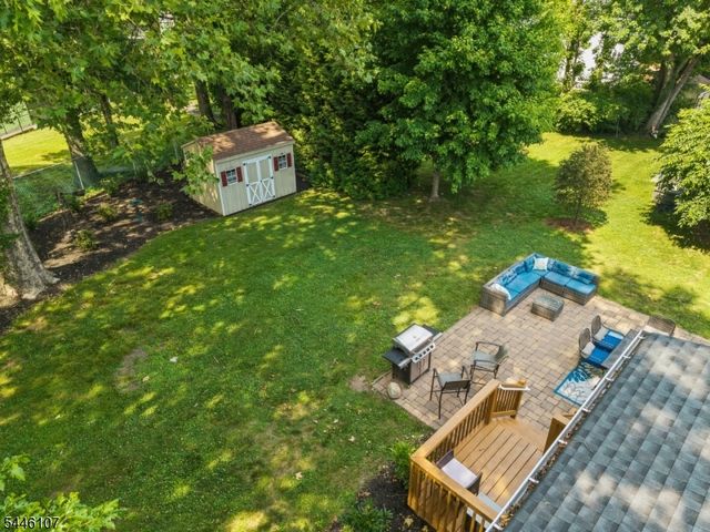 33 Edgar St, Summit City, NJ 07901