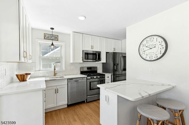 512 Gallows Hill Rd, Cranford Twp., NJ 07016