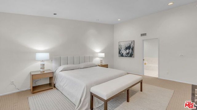 2738 Claray Drive, Los Angeles, CA 90077
