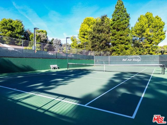2738 Claray Drive, Los Angeles, CA 90077