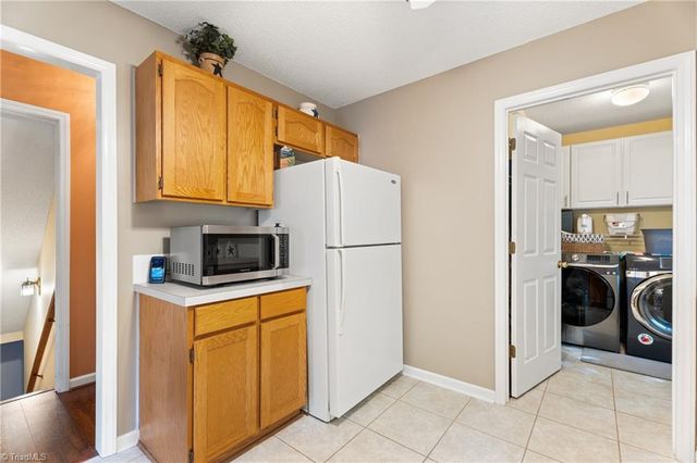 1740 Harper Spring Drive, Clemmons, NC 27012