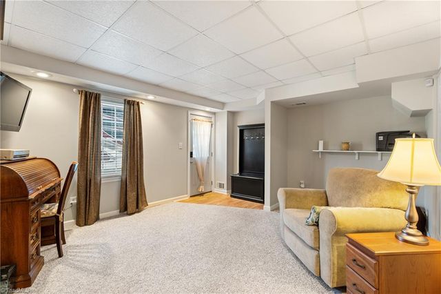 1740 Harper Spring Drive, Clemmons, NC 27012