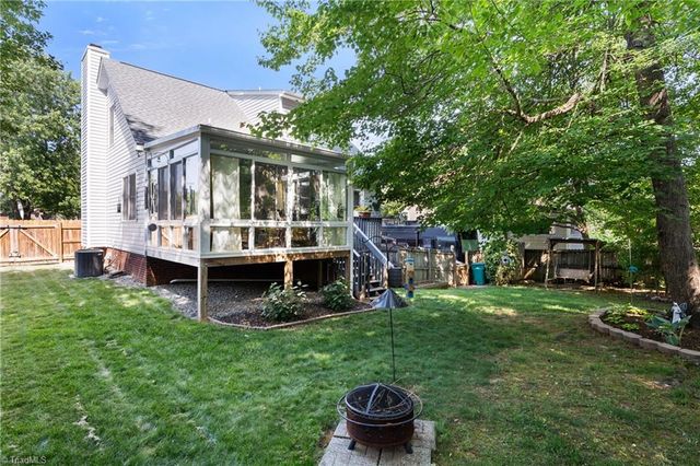 1740 Harper Spring Drive, Clemmons, NC 27012