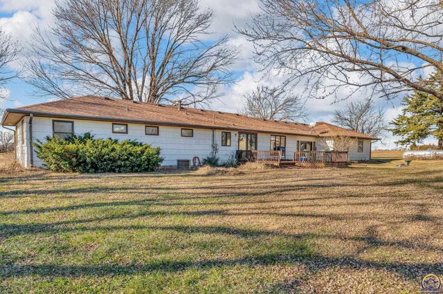 8924 SE Berryton RD, Berryton, KS 66409