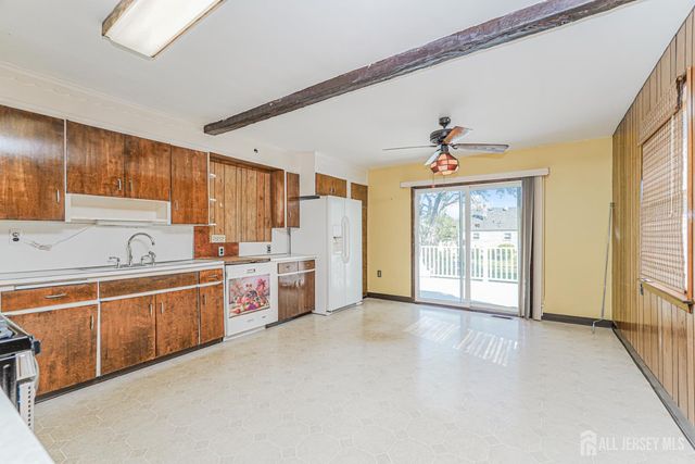 30 Northfield Avenue, East Brunswick, NJ 08816