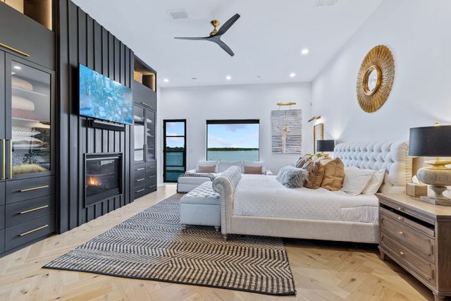 1129 Beacon Shore Road, Kemp, TX 75143