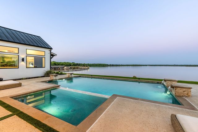 1129 Beacon Shore Road, Kemp, TX 75143