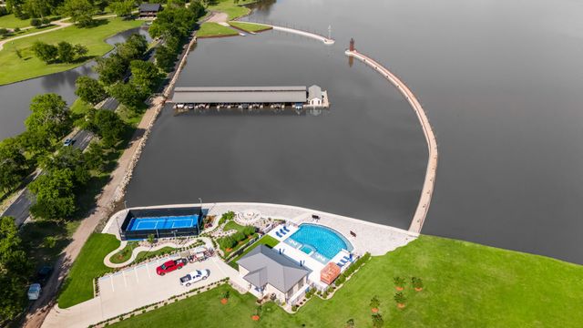 1129 Beacon Shore Road, Kemp, TX 75143