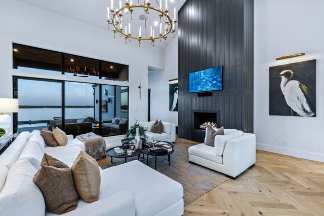 1129 Beacon Shore Road, Kemp, TX 75143