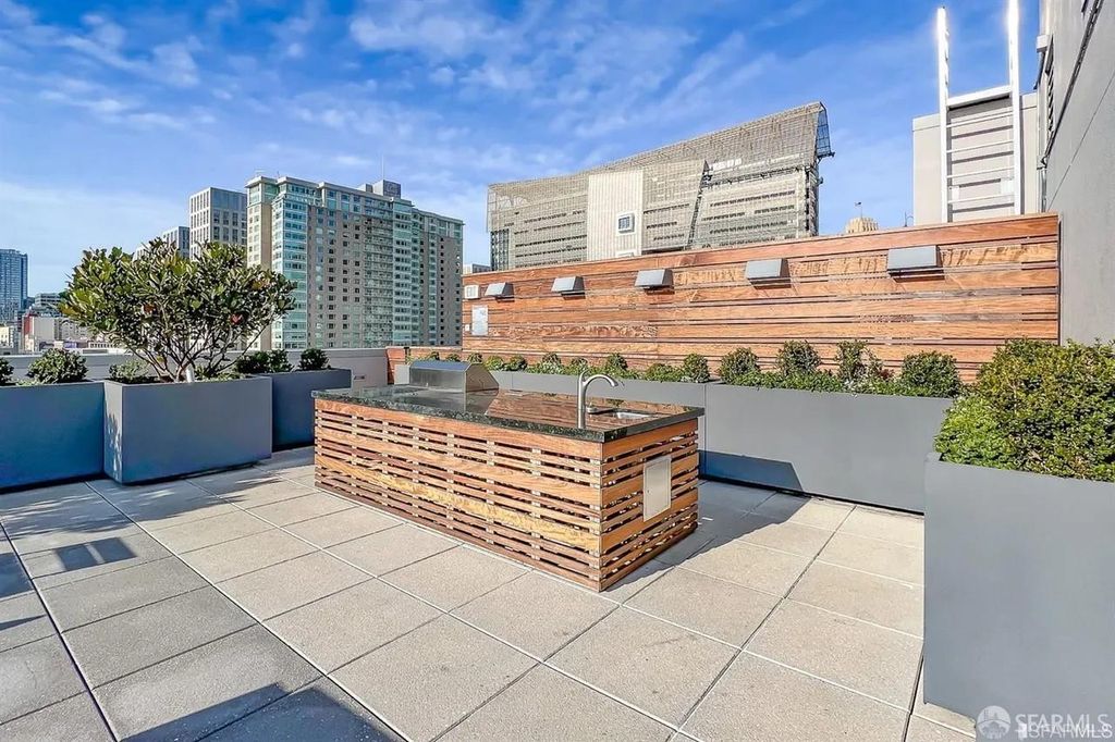588 Minna Street 203, San Francisco, CA 94103