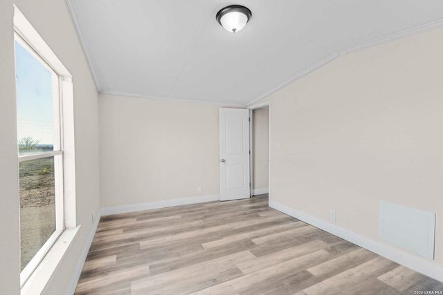 2811 COUNTY ROAD 467, Devine, TX 78016