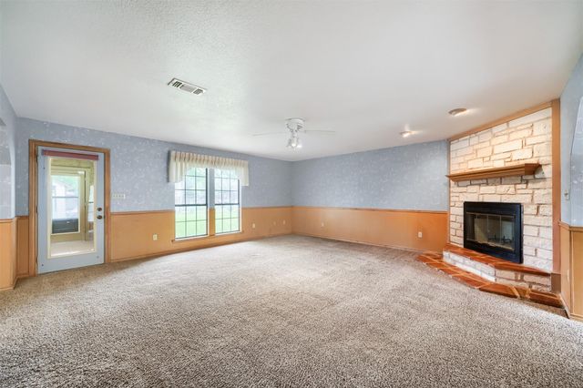 1406 Highland DR, Marble Falls, TX 78654