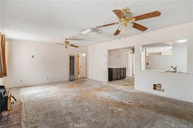 37747 Rudall, Palmdale, CA 93550