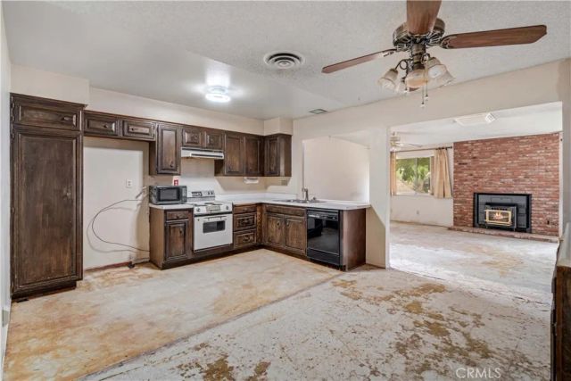 37747 Rudall, Palmdale, CA 93550