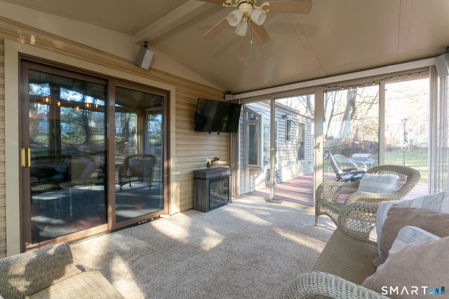 3 East Lake Place, Middletown, CT 06457