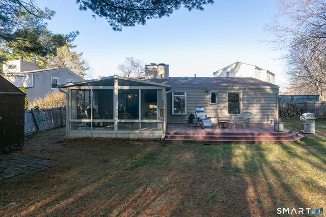 3 East Lake Place, Middletown, CT 06457